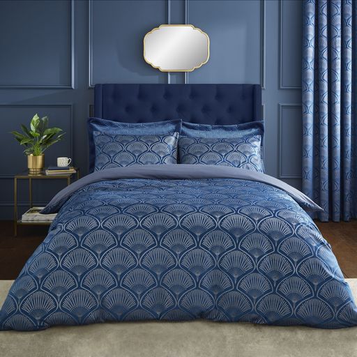 CATHERINE LANSFIELD ART DECO PEARL DUVET SET