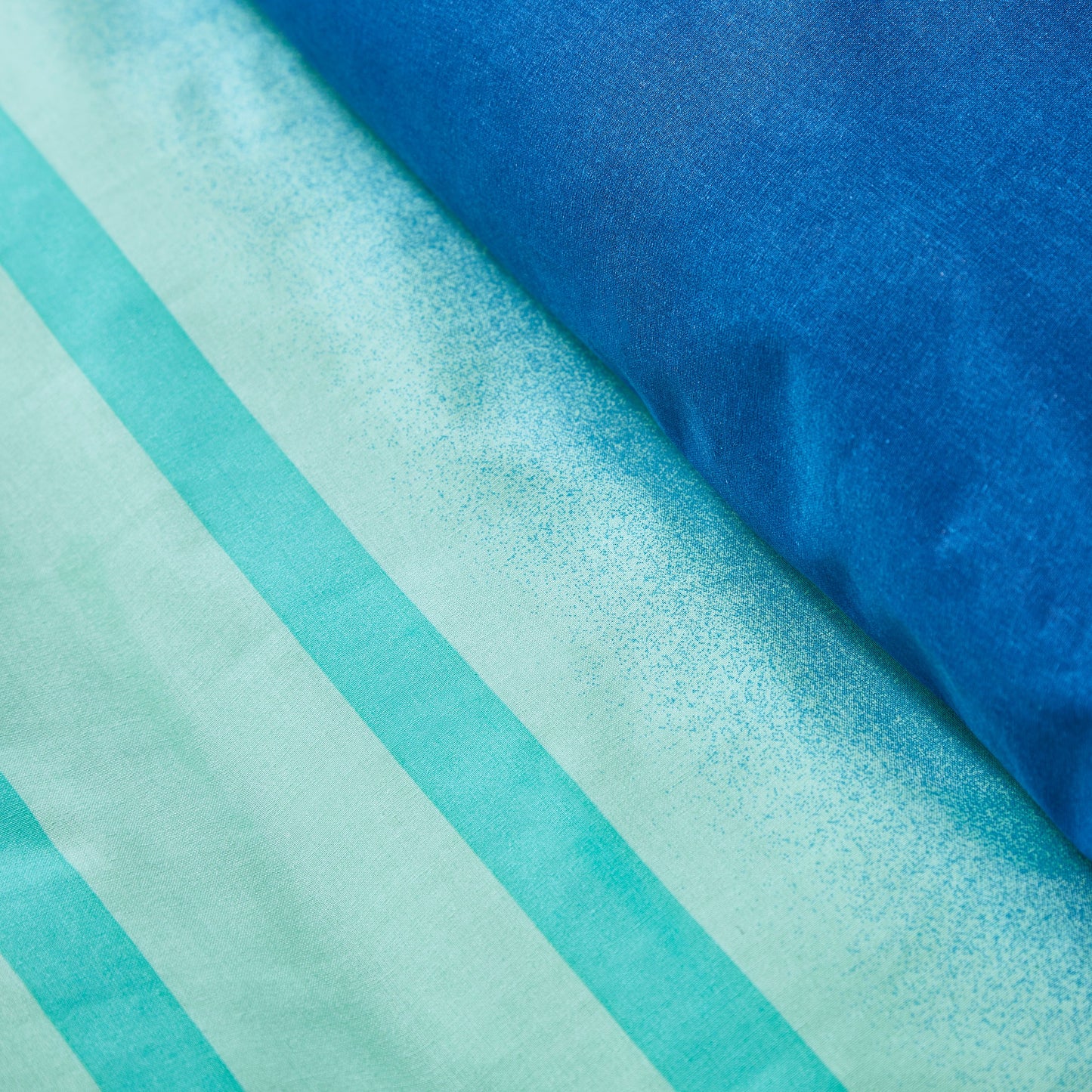 CATHERINE LANSFIELD OMBRE STRIPE KIDS DUVET SET