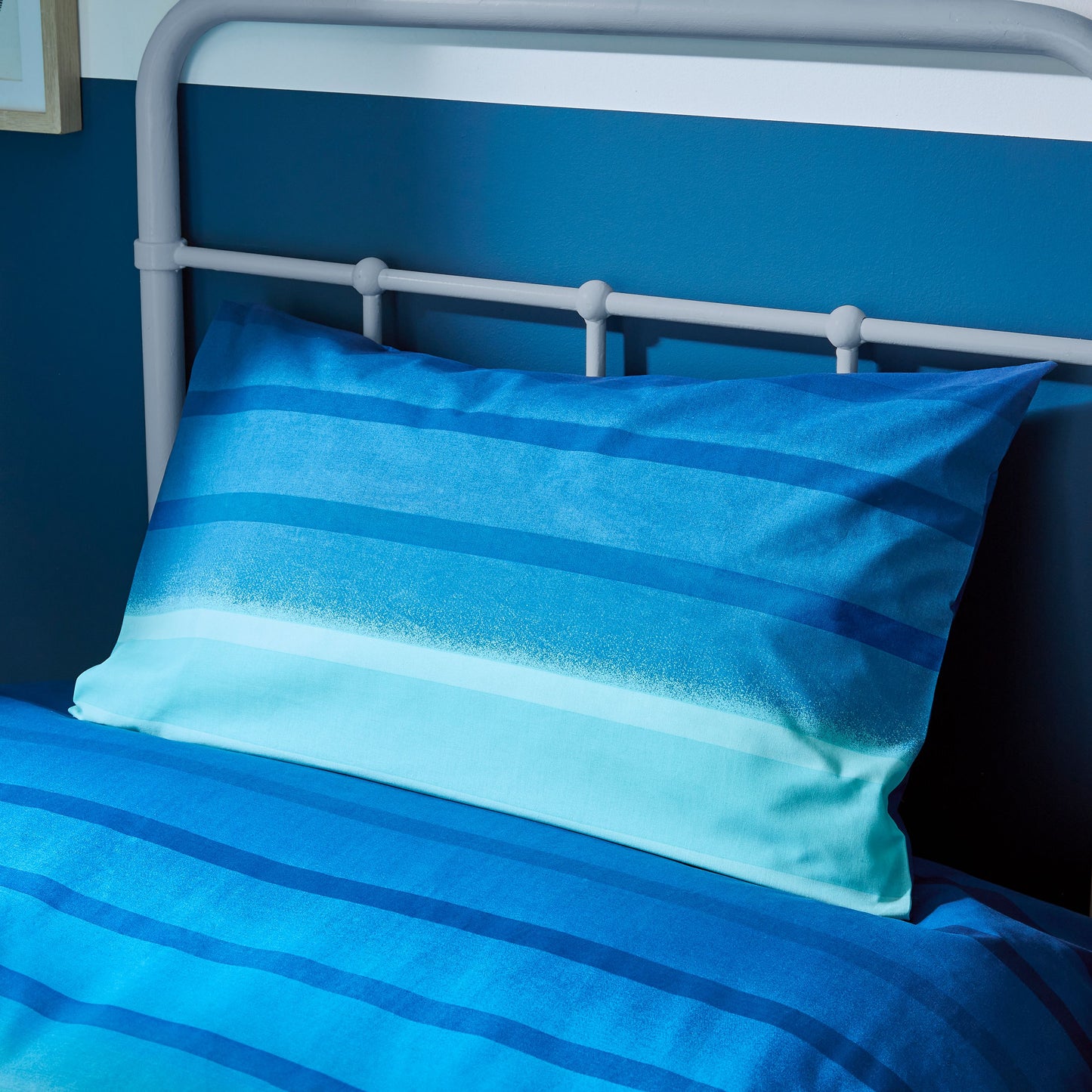 CATHERINE LANSFIELD OMBRE STRIPE KIDS DUVET SET