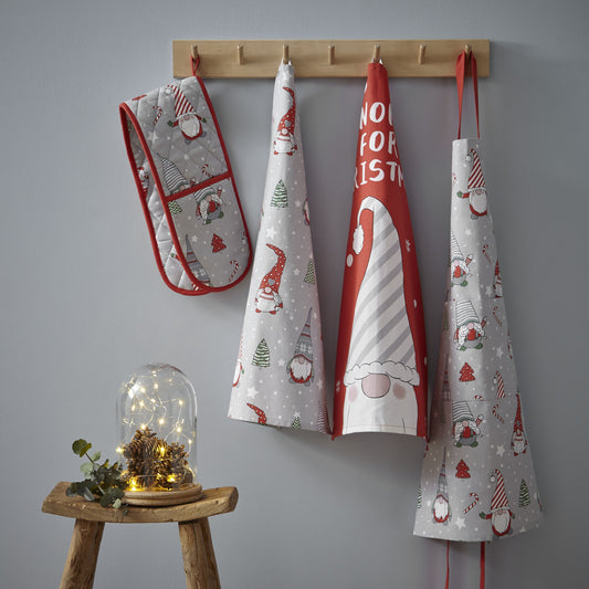 CATHERINE LANSFIELD CHRISTMAS GNOMES APRON