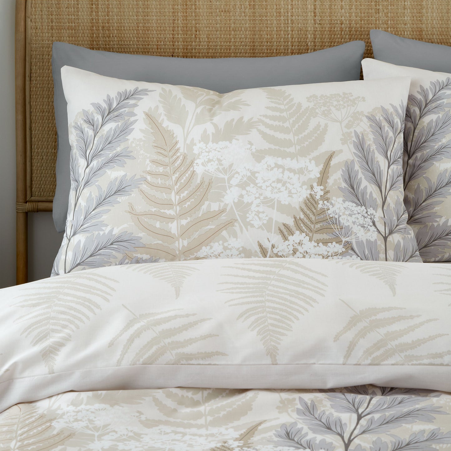 FLORAL FOLIAGE DUVET SET