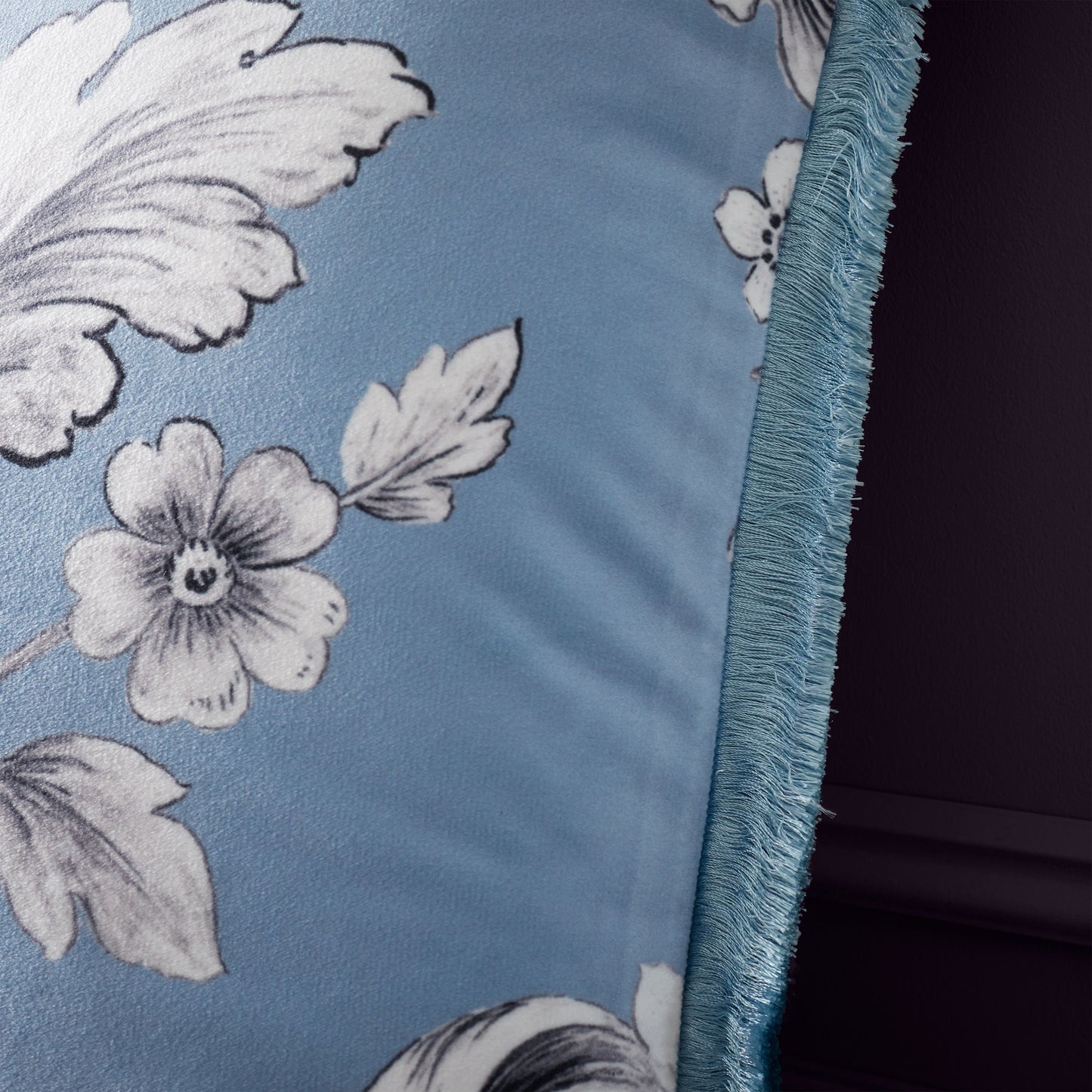 BRIDGERTON REGAL FLORAL CUSHION BLUE