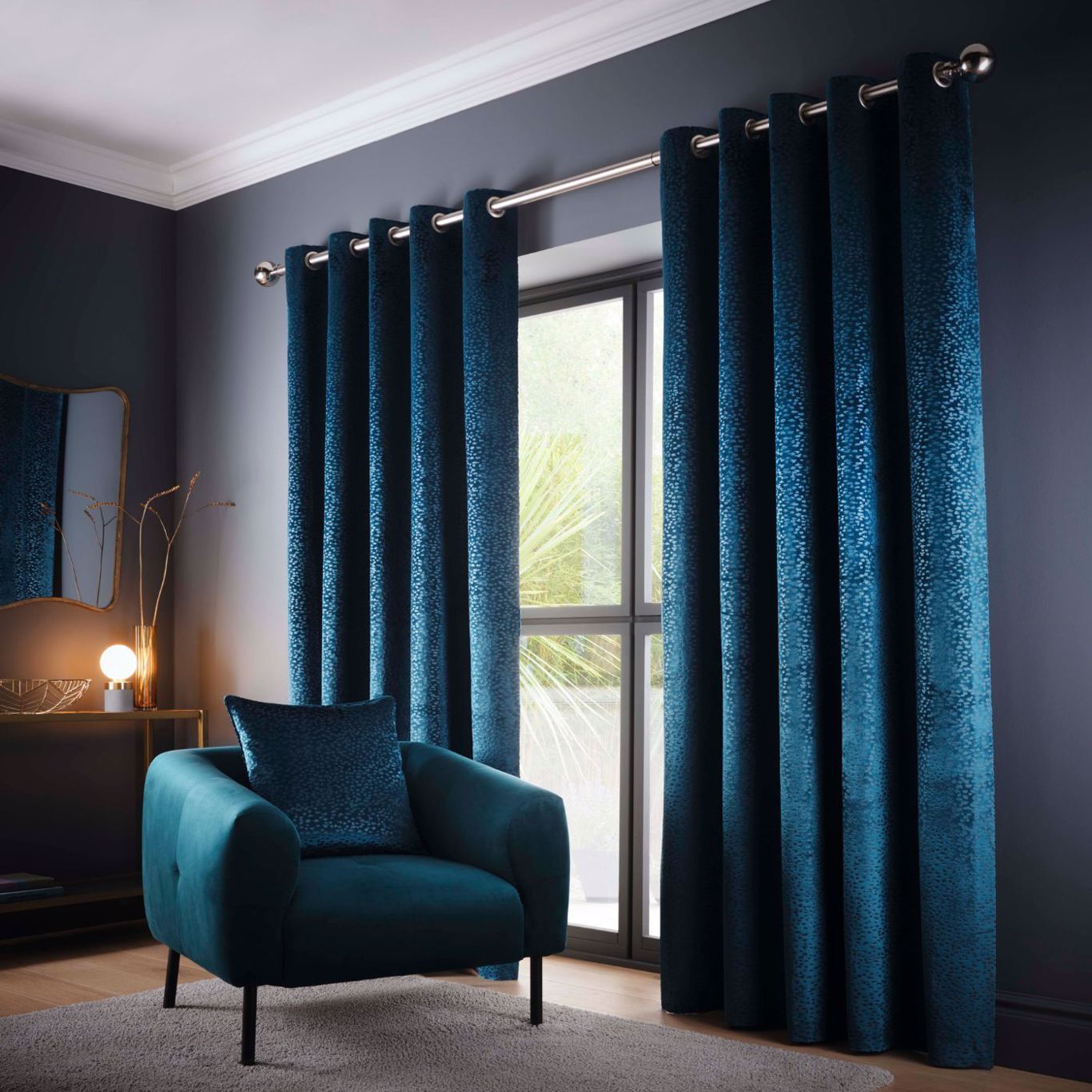 VIENNA EYELET CURTAIN