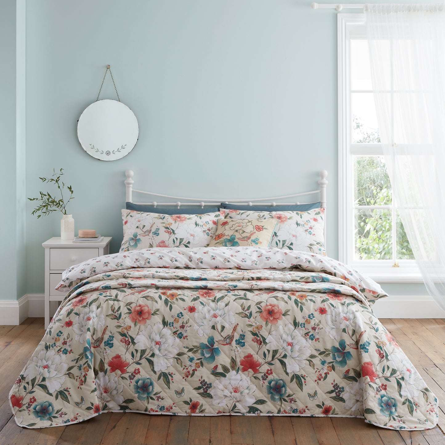 PIPPA FLORAL BIRDS NATURAL DUVET SET