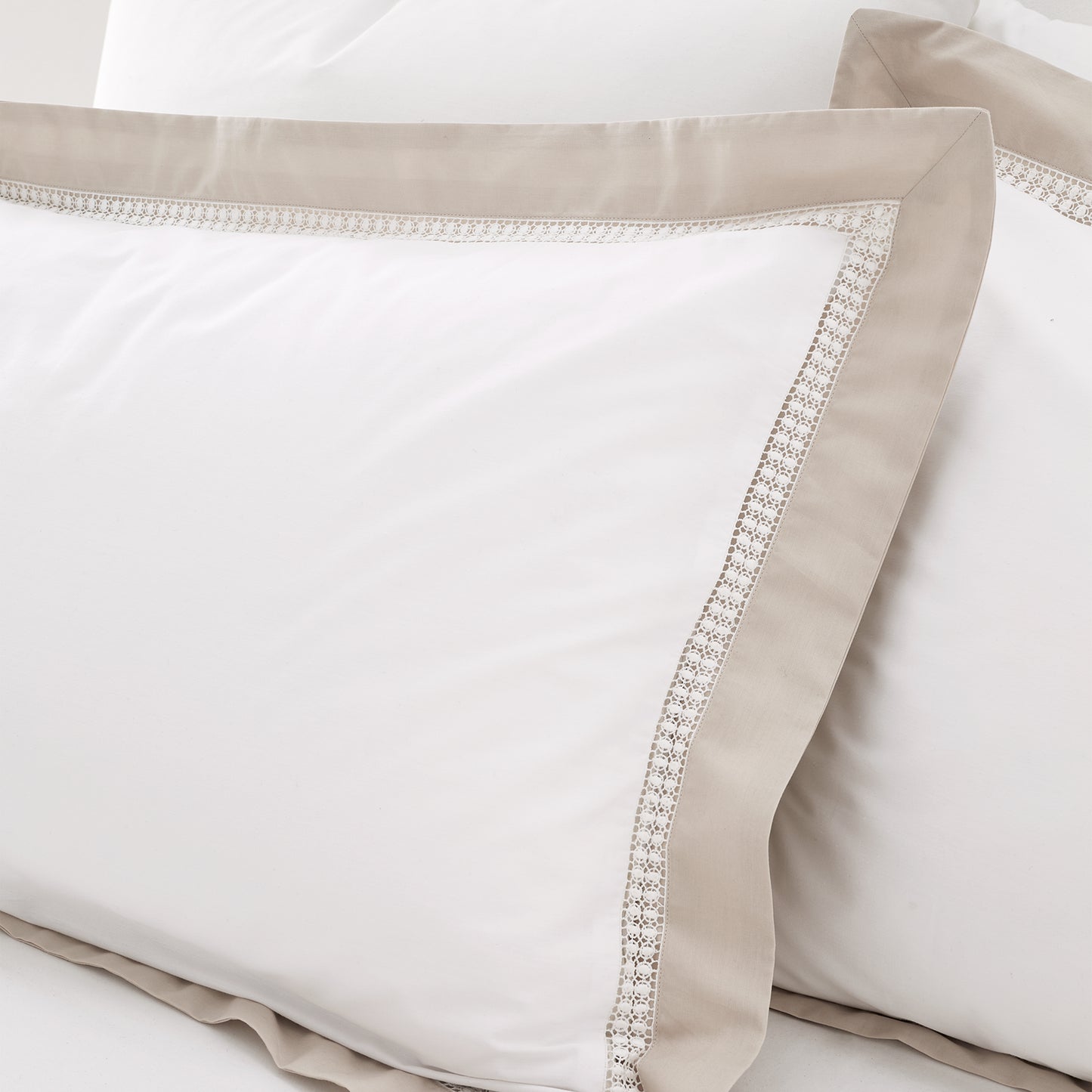 OXFORD LACE TRIM NATURAL DUVET SET