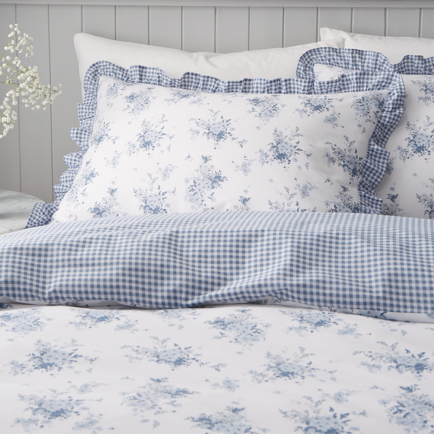 LUCIE FLORAL DUVET SET