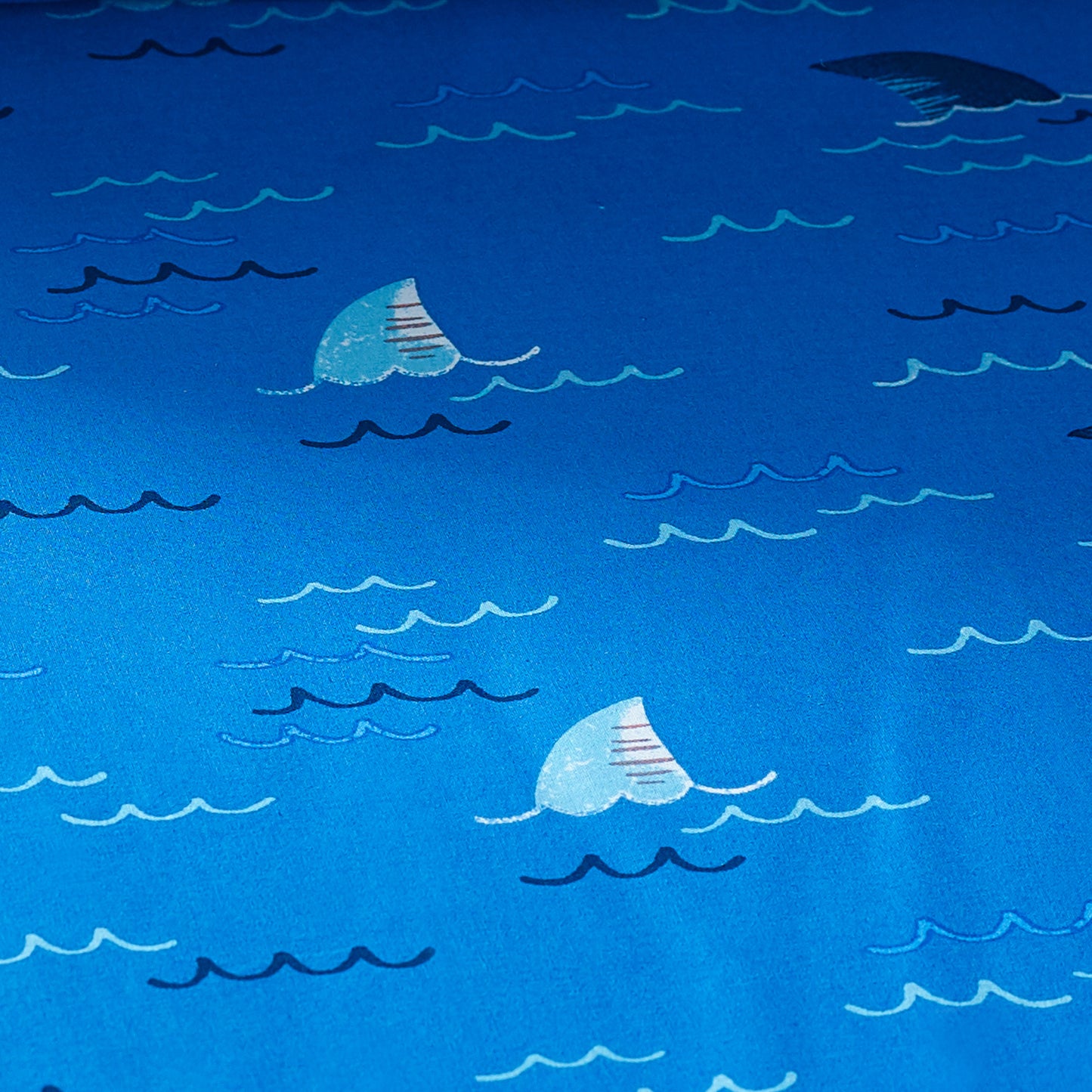 JAWSOME SHARK KIDS FITTED SHEET