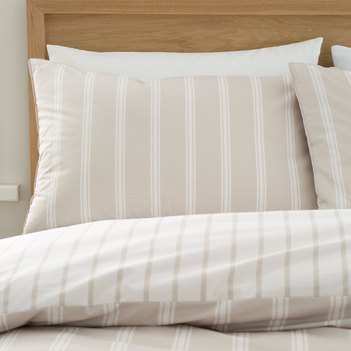 ASHFORD STRIPE DUVET 200TC TURNER BIANCA