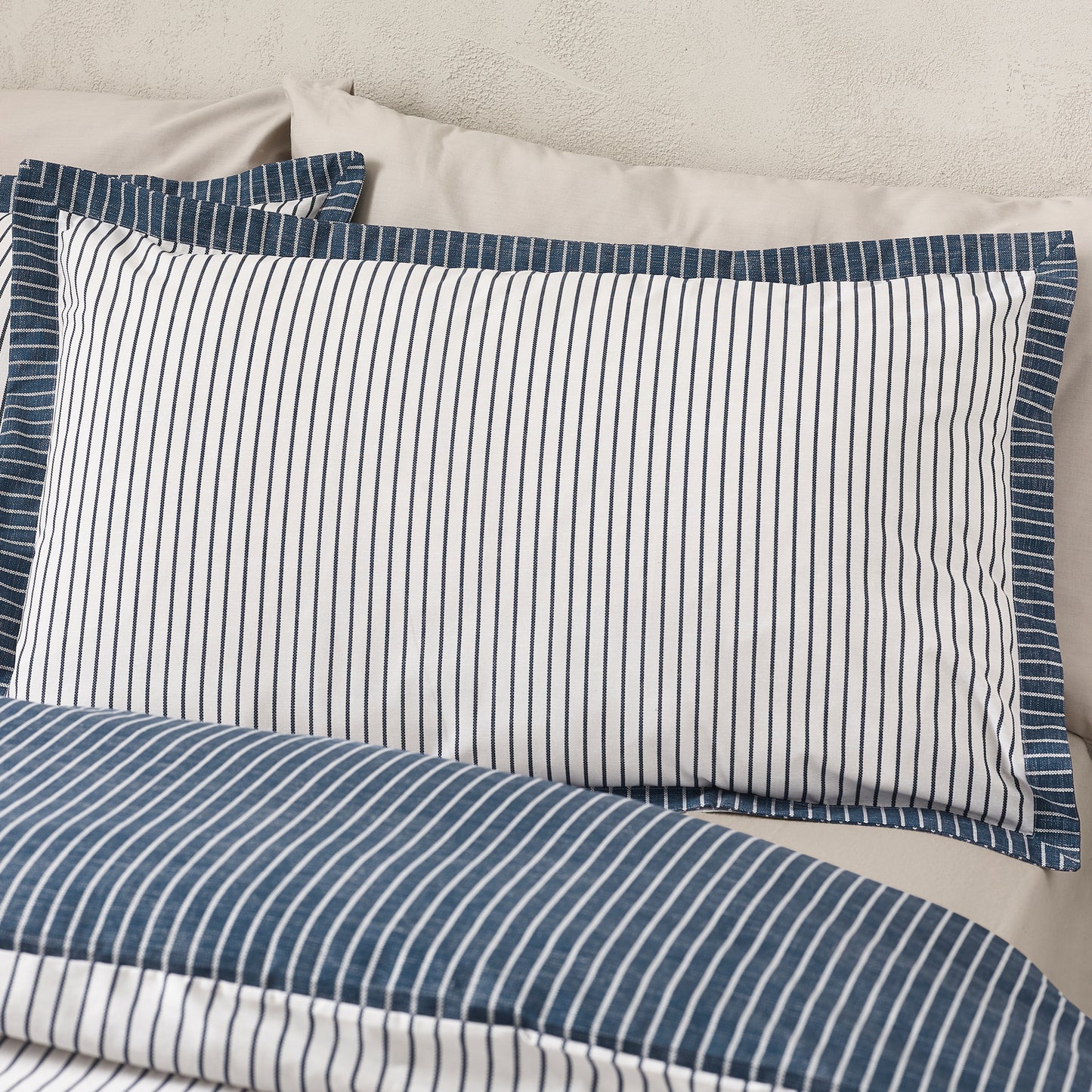 OXFORD PINSTRIPE DUVET SET