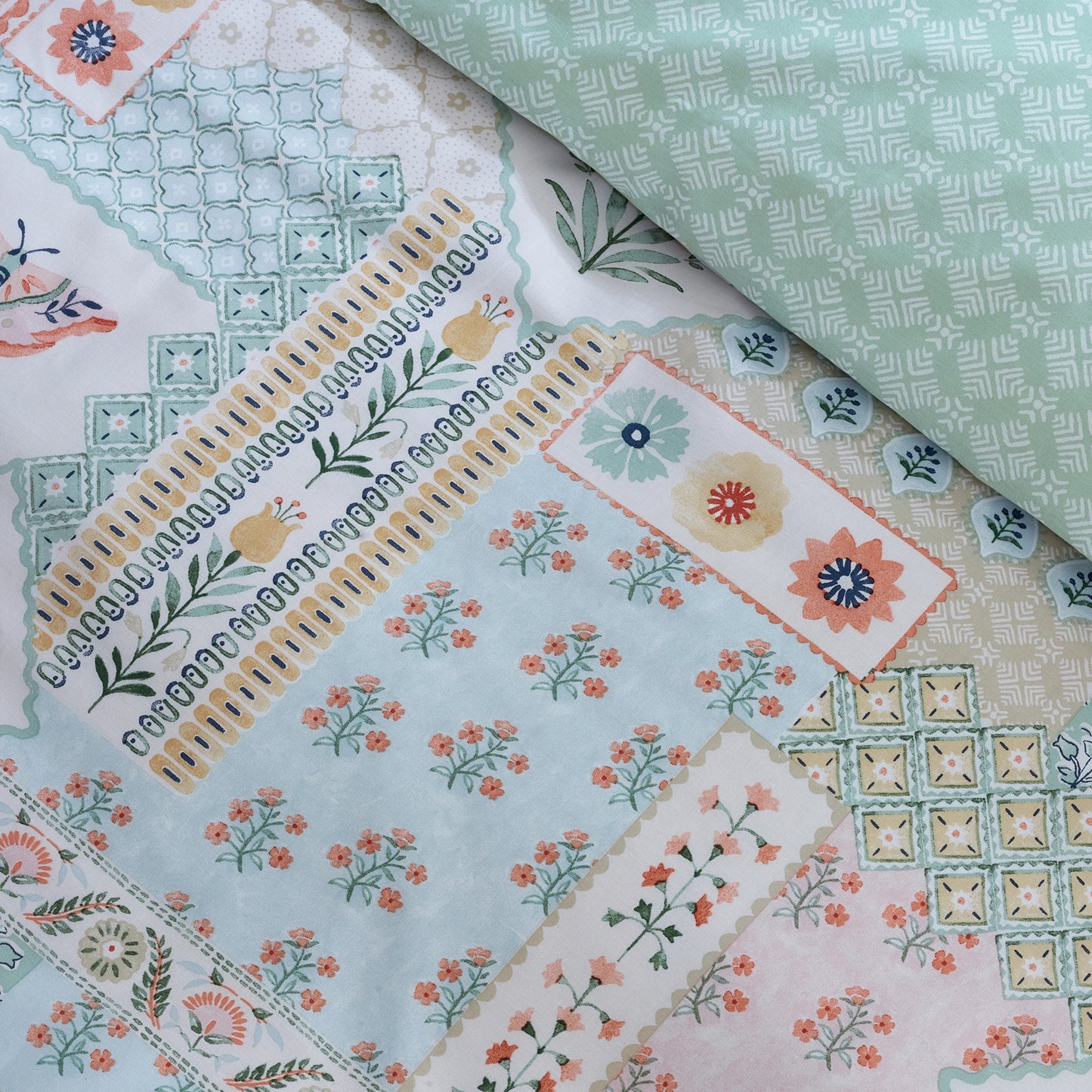 FOLK PATCHWORK GREEN QUILT SET