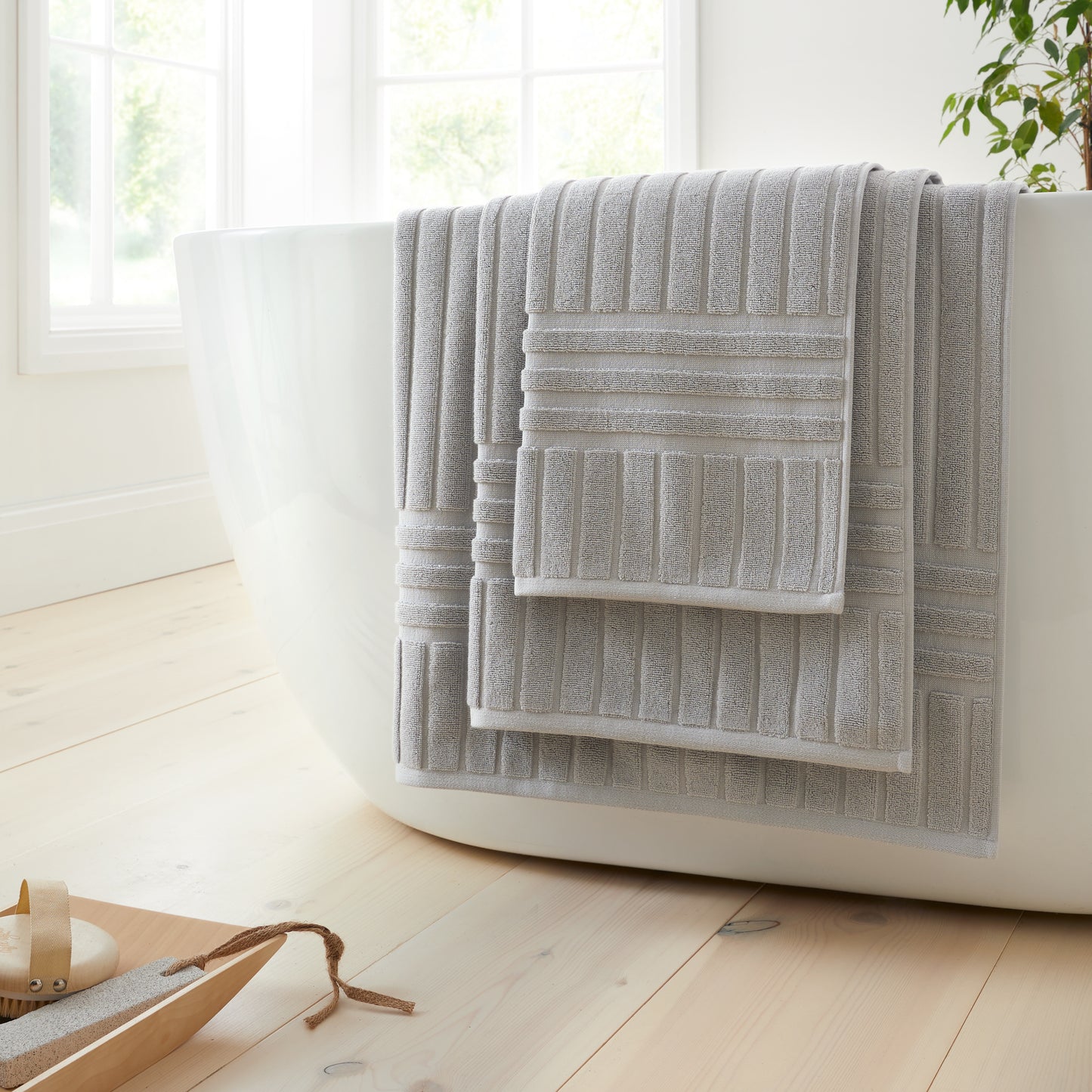 HOTEL HAND TOWEL SILVER