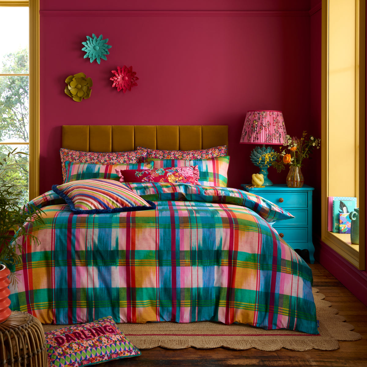 WANDERWEAVE CHECK BRIGHT CUSHION