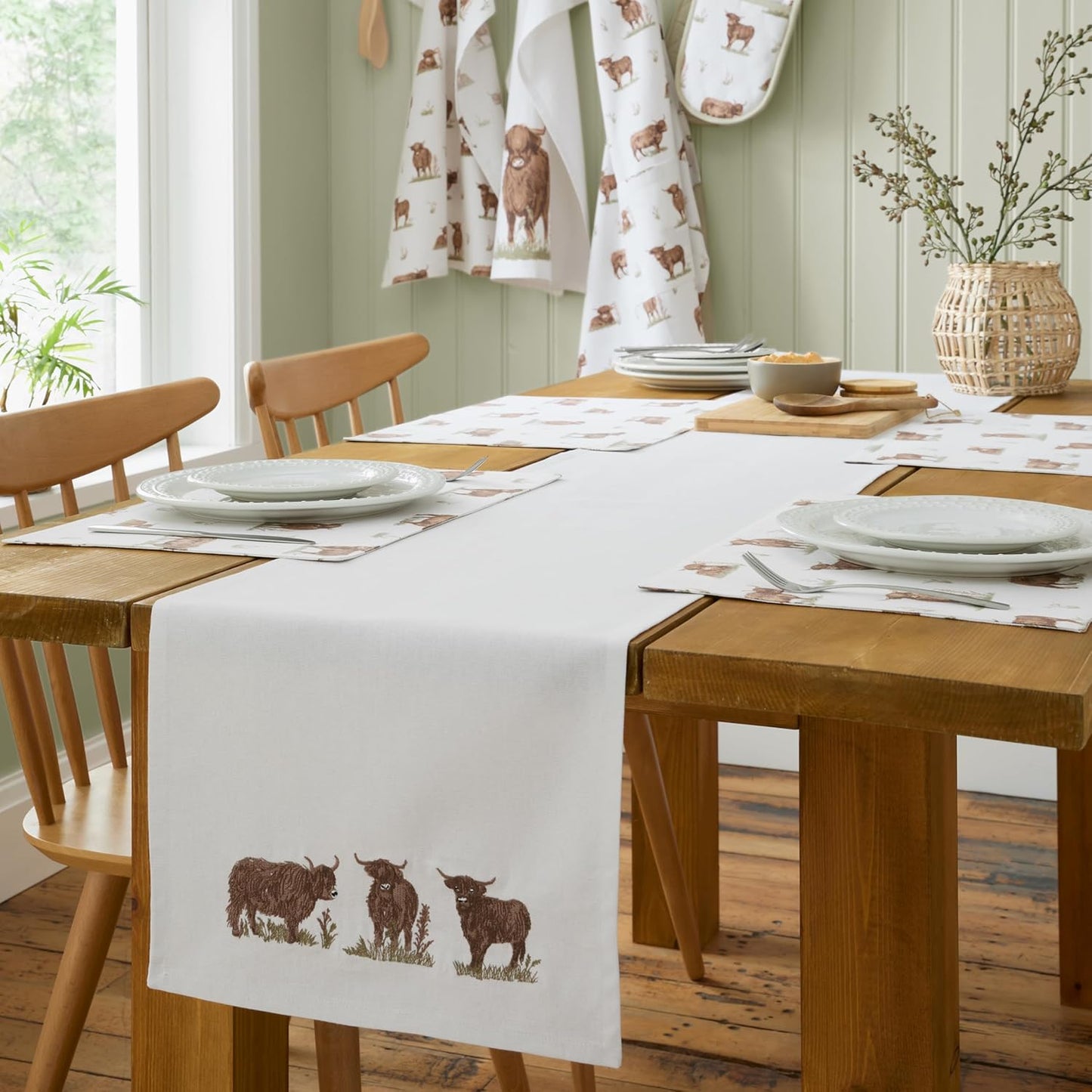 ANGUS HIGHLAND COW TABLE RUNNER 33X220CM