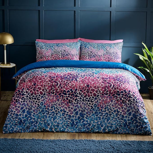 SATIN ANIMAL PRINT TEAL QUILT SET