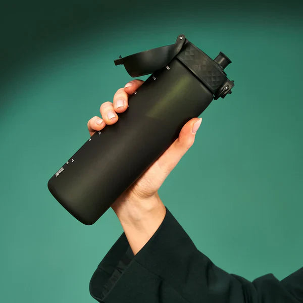 ION8 SLIM WATER BOTTLE 500ML DARK GREEN
