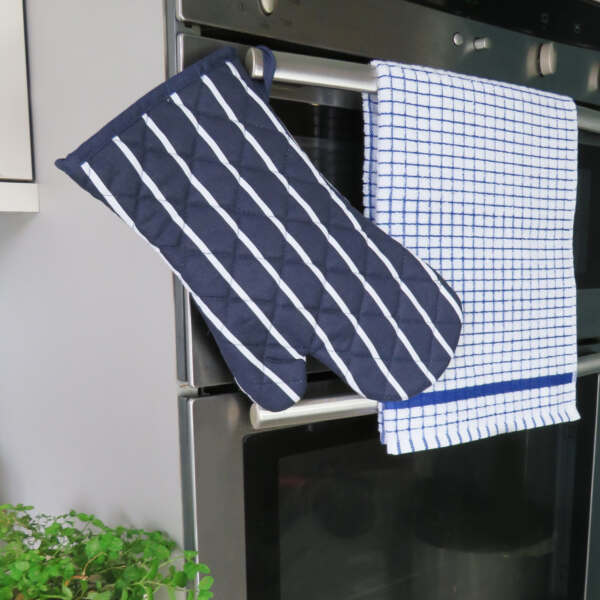 SAMUEL LAMONT TEA TOWEL