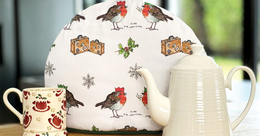 SAMUEL LAMONT TEA COSY