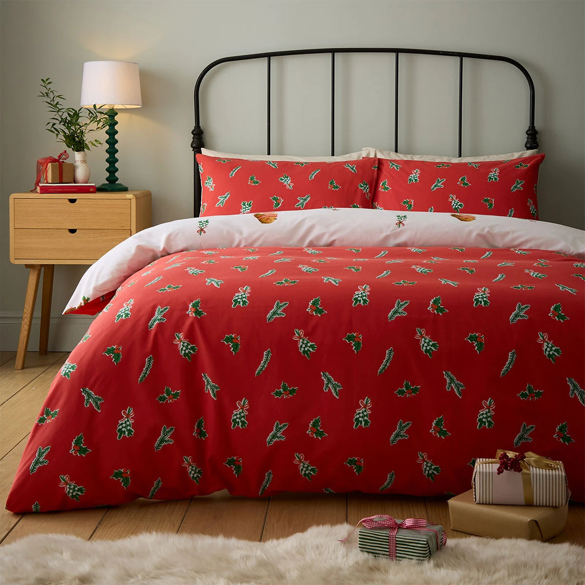 CHRISTMAS ROBINS DUVET SET RED