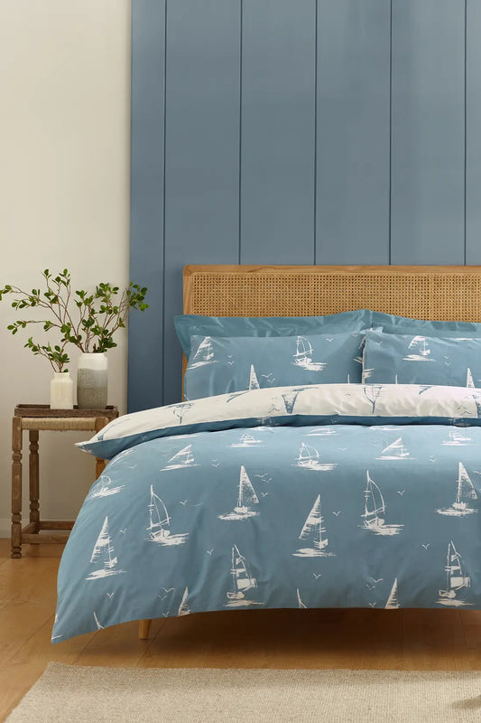 SALCOMBE BOATS SOFT BLUE QUILT SET