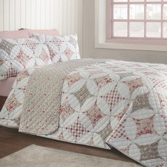 PINSONIC PATCHWORK GREEN BEDSPREAD